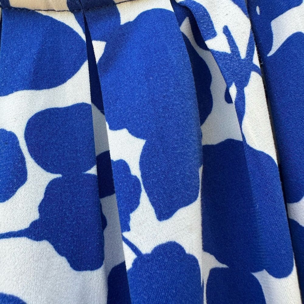 Blue and White Women's Top - Picture 2 of 7